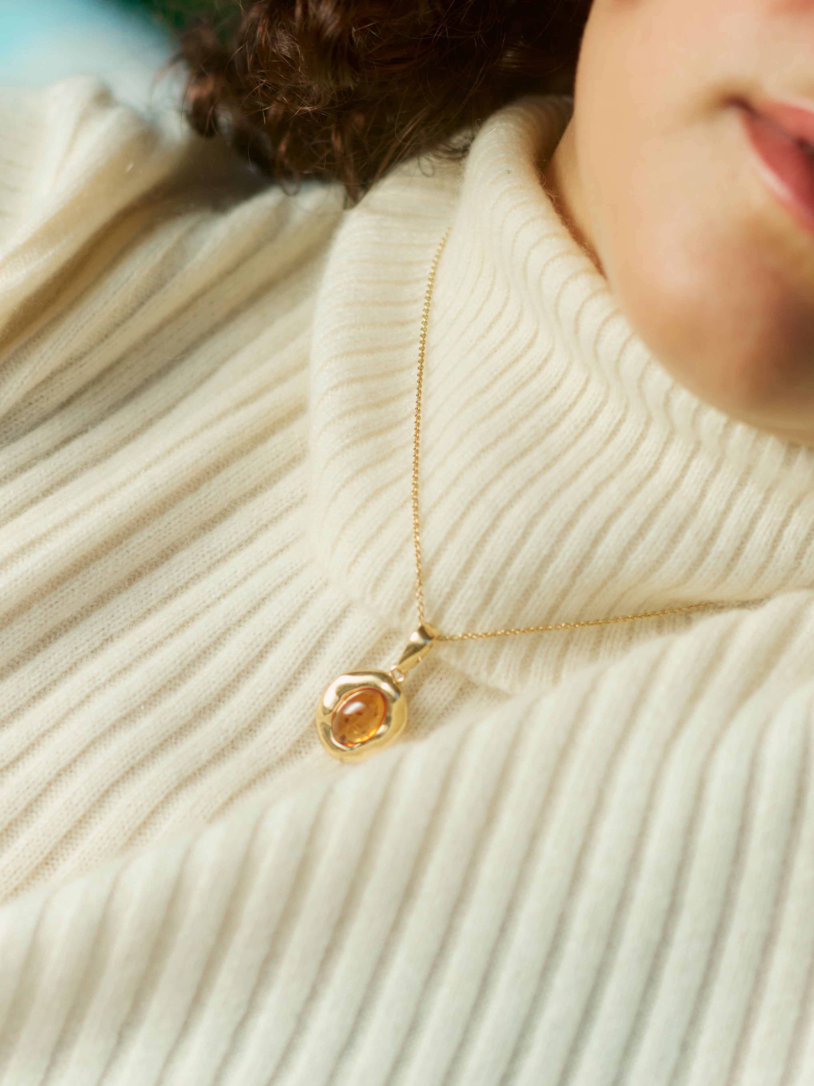 Golden Nectar Necklace – Original (16" Chain)